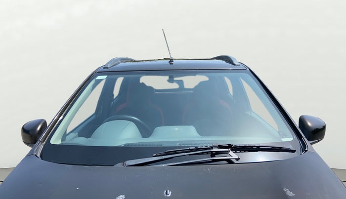 2019 Renault Kwid RXT 1.0 (O), Petrol, Manual, 39,620 km, Front Windshield