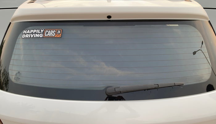 2019 Hyundai VENUE SX 1.0 (O) TURBO, Petrol, Manual, 72,549 km, Rear Windshield