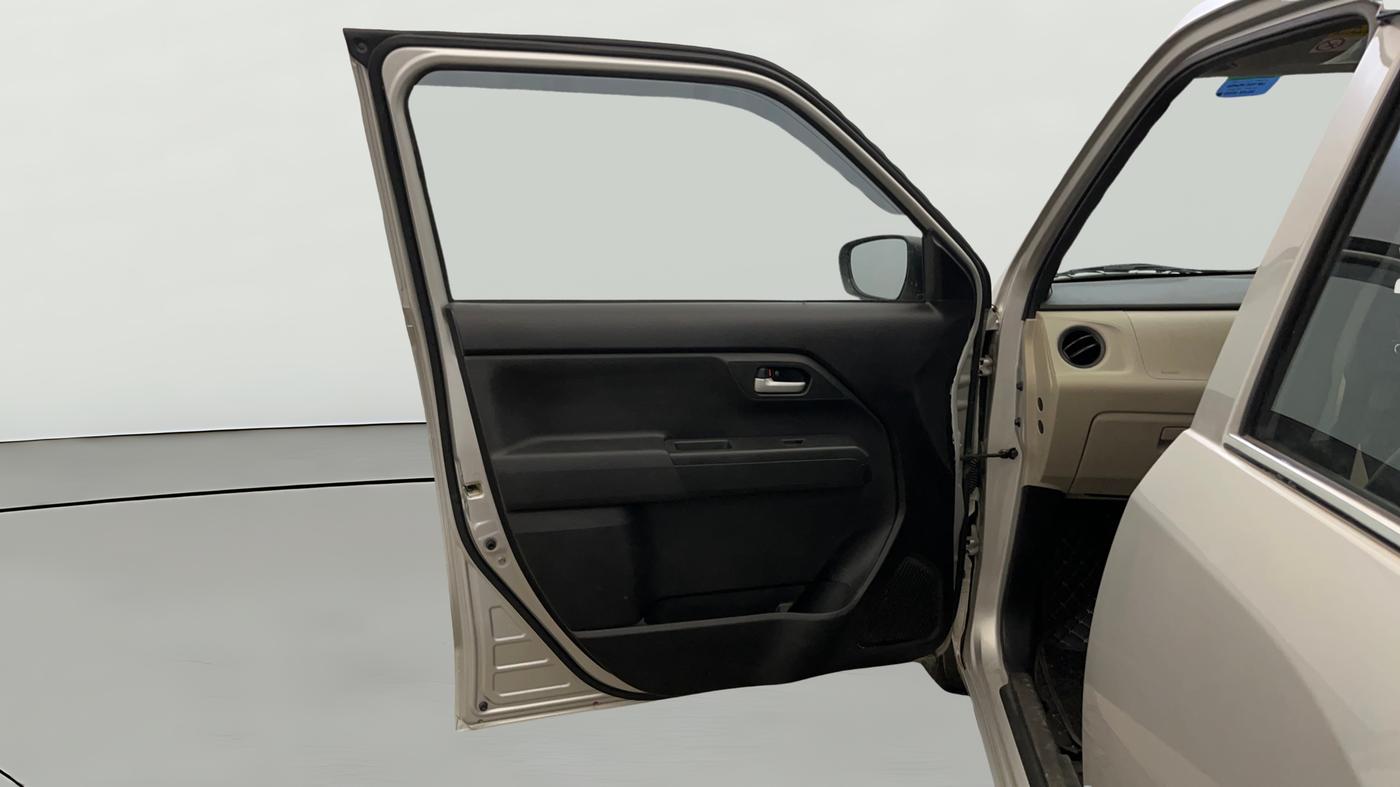 2025 Maruti New Wagon-R VXI CNG 1.0, CNG, Manual, 13,286 km, LHS Front Door
