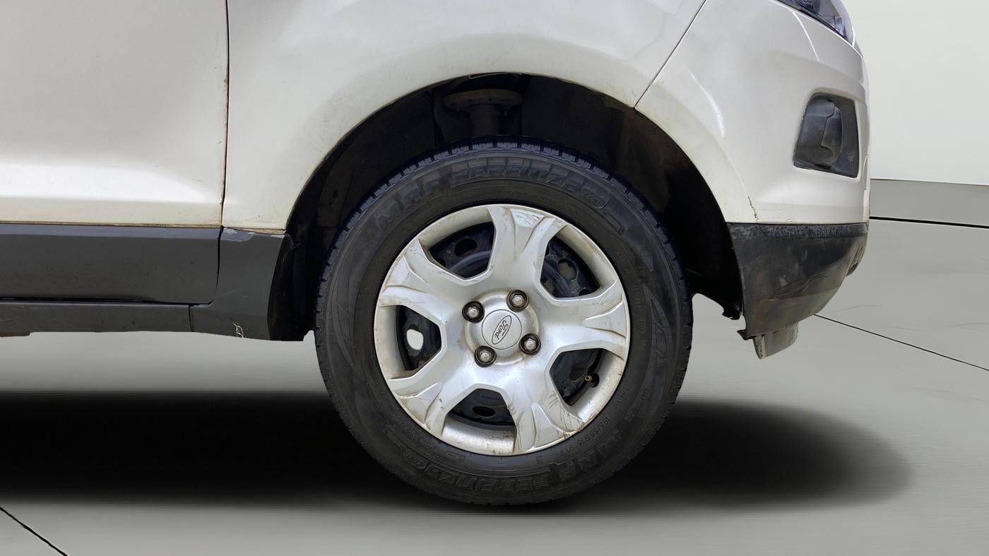 2014 Ford Ecosport TREND 1.5L DIESEL, Diesel, Manual, 1,24,004 km, Right Front Wheel