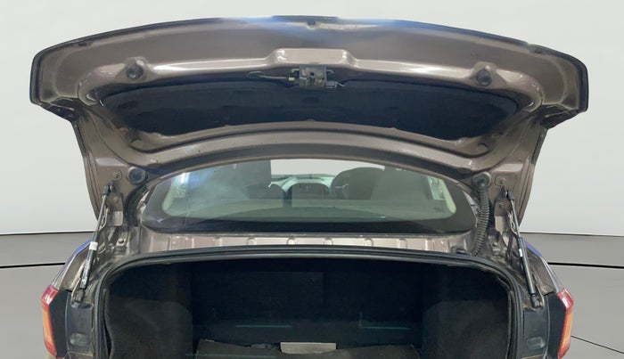 2017 Tata TIGOR XT DIESEL, Diesel, Manual, 95,837 km, Boot Door Open