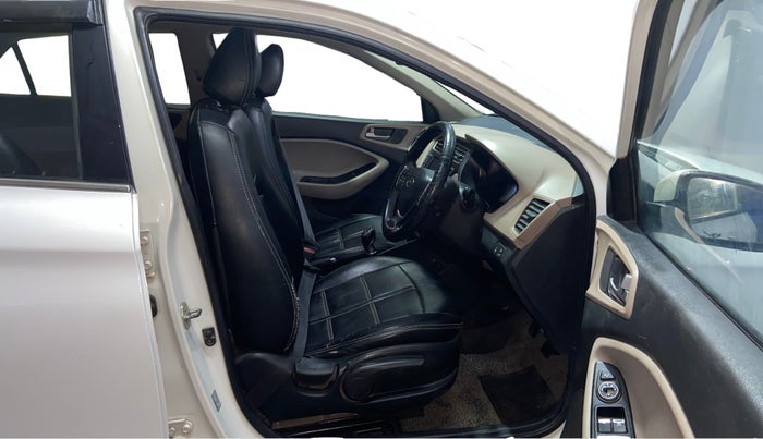 2018 Hyundai Elite i20 ASTA 1.4 CRDI (O), Diesel, Manual, 82,196 km, Right Side Front Door Cabin