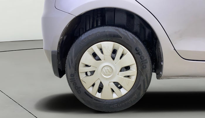 2013 Maruti Swift VXI, Petrol, Manual, 63,984 km, Right Rear Wheel