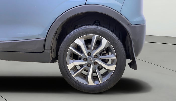 2021 Mahindra XUV300 W8 (O) 1.2 PETROL AMT, Petrol, Automatic, 78,608 km, Left Rear Wheel