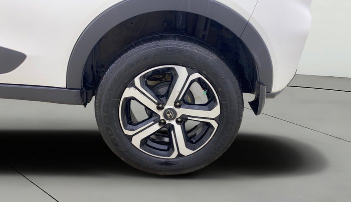 2021 Tata NEXON XZ PLUS (O) DIESEL, Diesel, Manual, 52,189 km, Left Rear Wheel