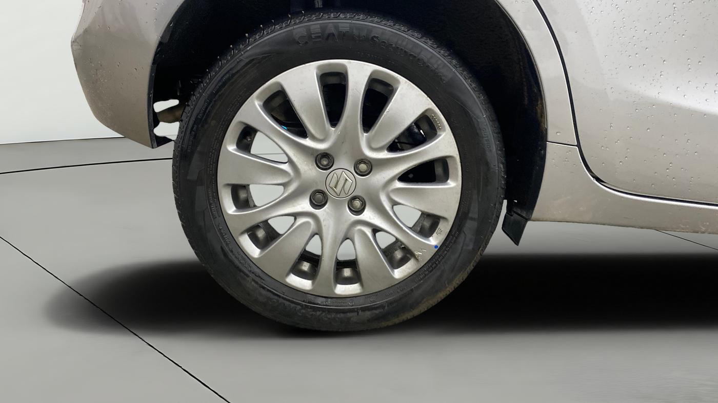 2018 Maruti Baleno ALPHA CVT PETROL 1.2, Petrol, Automatic, 60,303 km, Right Rear Wheel
