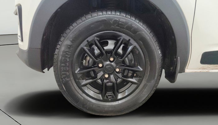 2024 Renault TRIBER RXL Limited Edition, Petrol, Manual, 4,849 km, Left Front Wheel