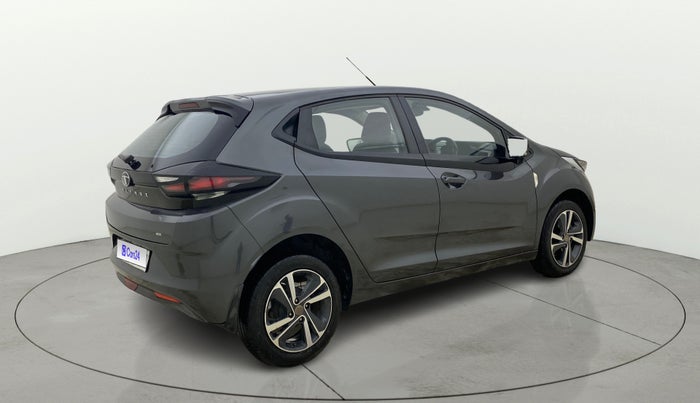 2022 Tata ALTROZ XZA PLUS, Petrol, Automatic, 24,675 km, Right Back Diagonal