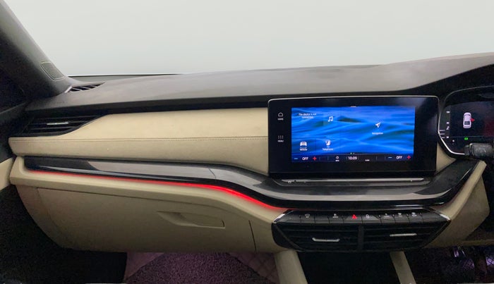 2022 Skoda Octavia STYLE 2.0, Petrol, Automatic, 47,591 km, Air Conditioner