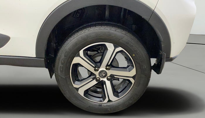 2022 Tata NEXON XZ PLUS PETROL, Petrol, Manual, 24,811 km, Left Rear Wheel
