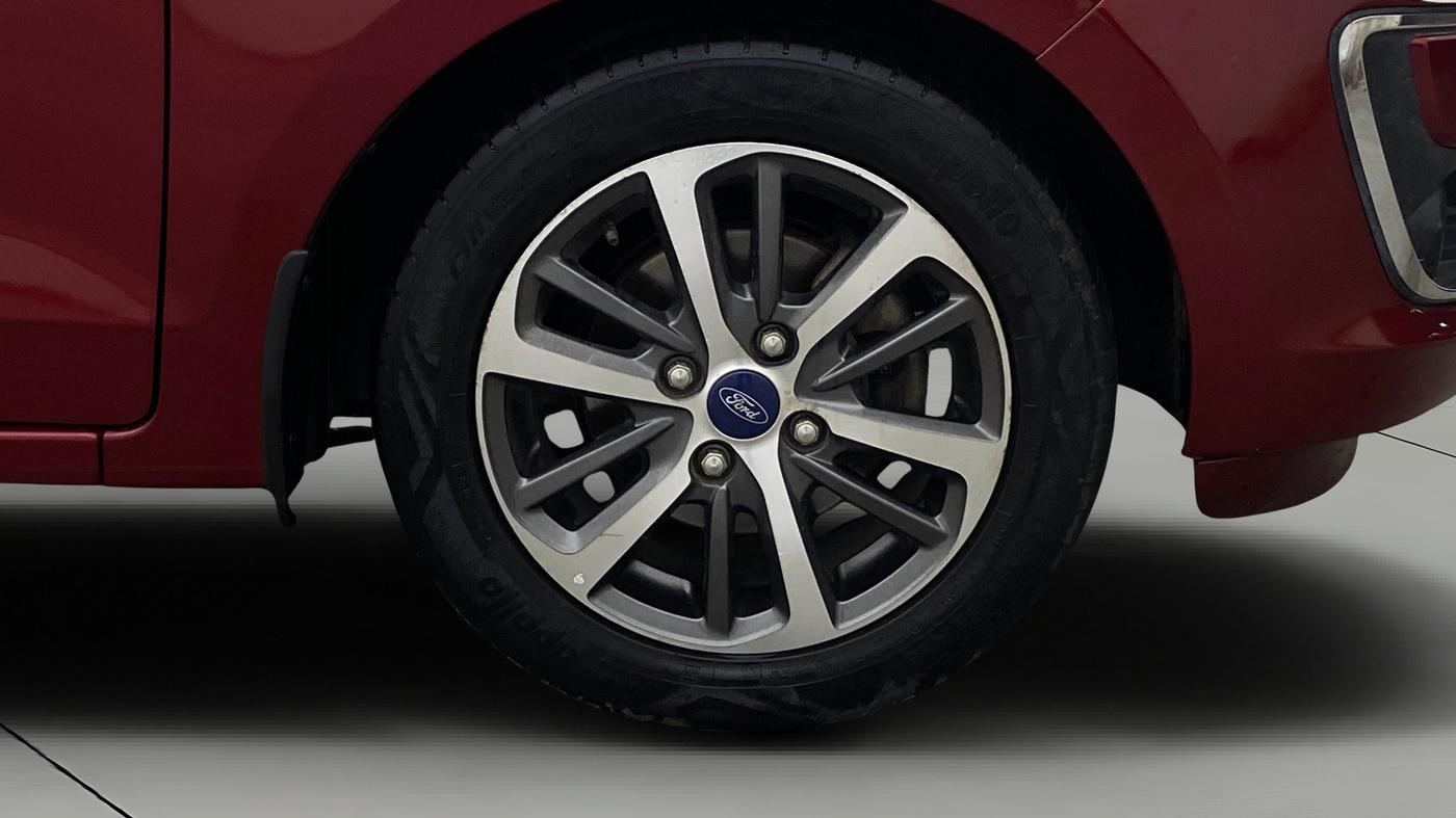2021 Ford New Figo TITANIUM PLUS 1.2 PETROL AT, Petrol, Automatic, 47,783 km, Right Front Wheel