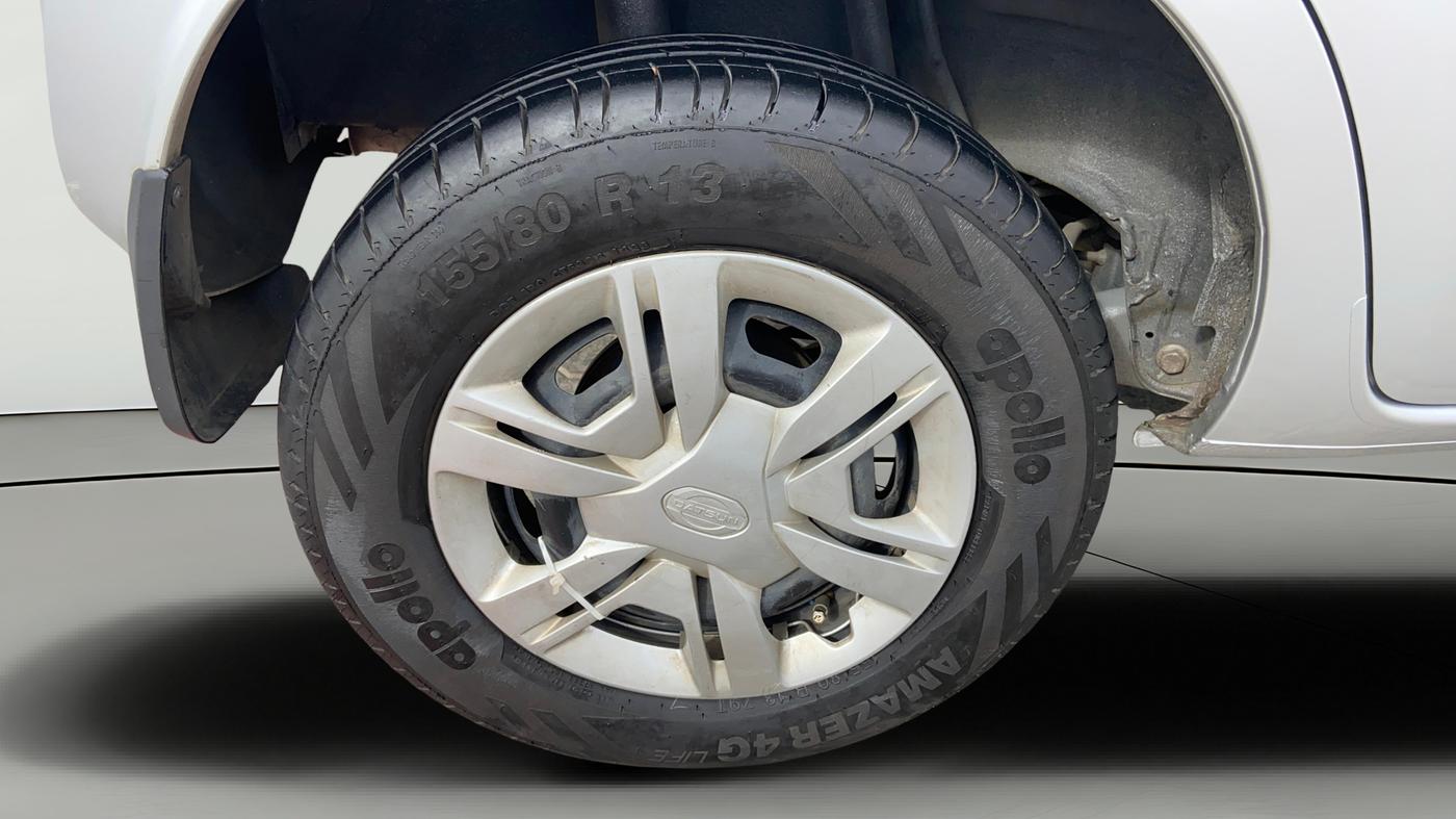 2019 Datsun Redi Go S, Petrol, Manual, 83,650 km, Right Rear Wheel