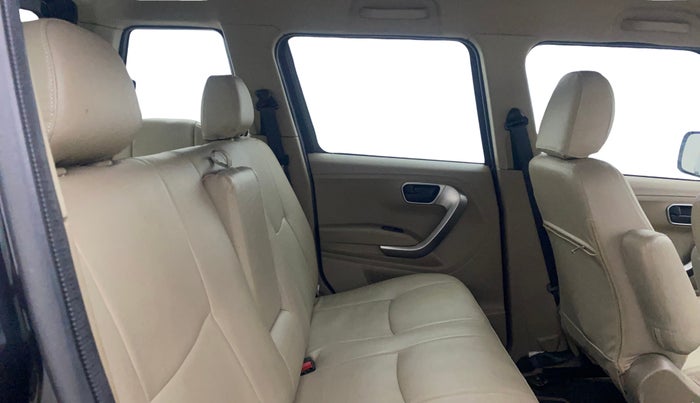 2021 Mahindra BOLERO NEO N10 R, Diesel, Manual, 79,430 km, Right Side Rear Door Cabin