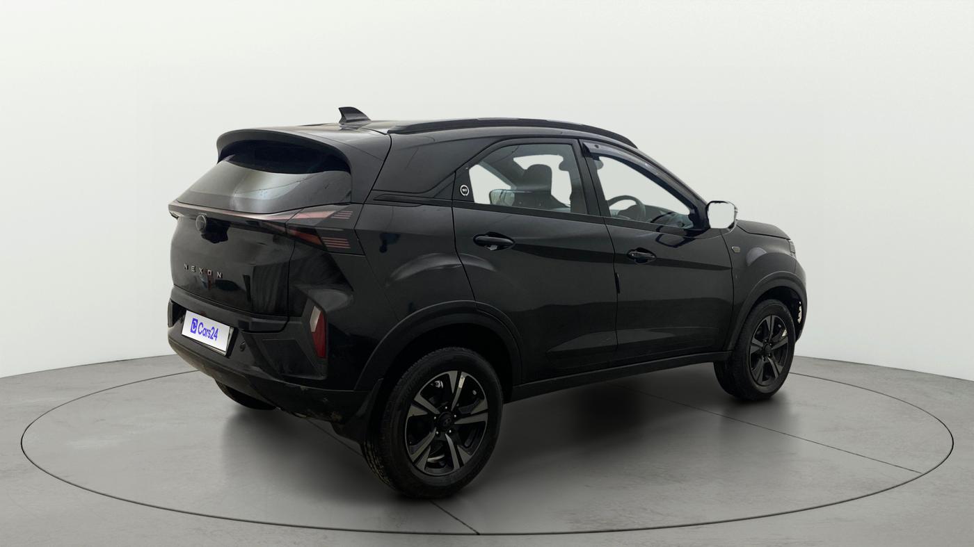 2024 Tata NEXON Creative Plus 1.2 Revotron 7DCA Dark Edition, Petrol, Automatic, 33,361 km, Right Back Diagonal