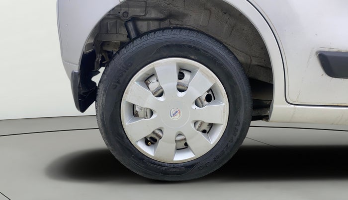2016 Maruti Wagon R 1.0 LXI CNG, CNG, Manual, 66,397 km, Right Rear Wheel