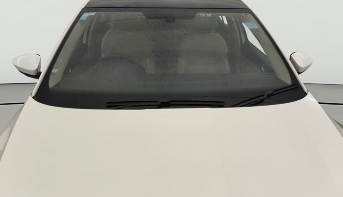 2016 Skoda Superb L&K 1.8 TSI AT, Petrol, Automatic, 44,516 km, Front Windshield