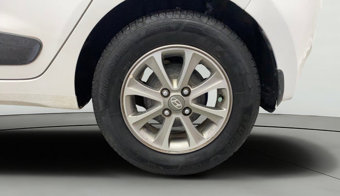 2016 Hyundai Grand i10 ASTA (O) 1.2 KAPPA VTVT, Petrol, Manual, 91,986 km, Left Rear Wheel