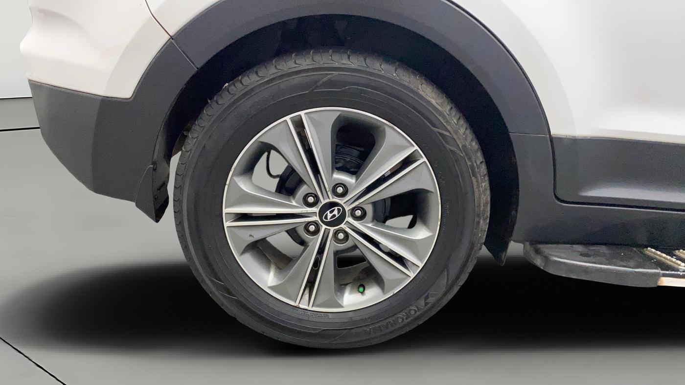 2017 Hyundai Creta SX PLUS AT 1.6 PETROL, Petrol, Automatic, 57,254 km, Right Rear Wheel