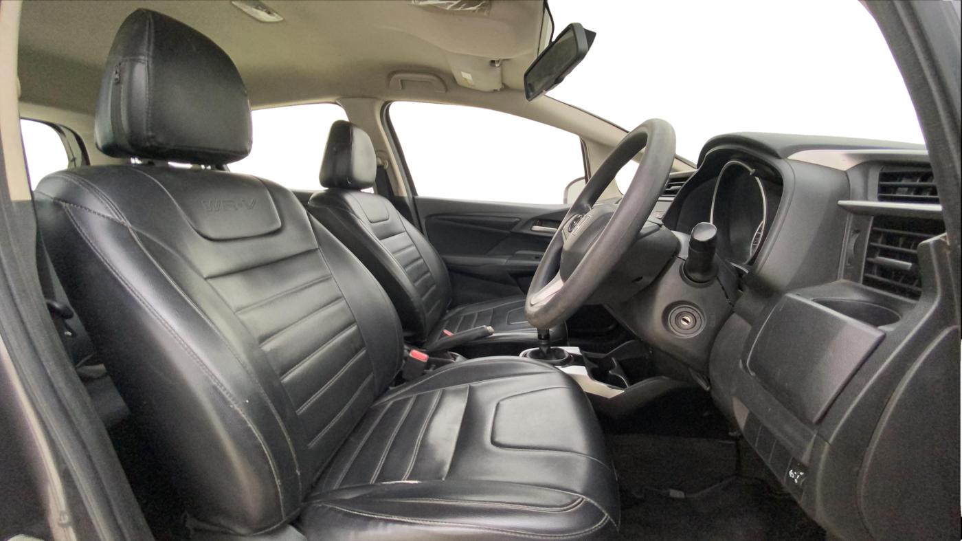 2018 Honda WR-V 1.2L I-VTEC S MT, Petrol, Manual, 80,450 km, Right Side Front Door Cabin