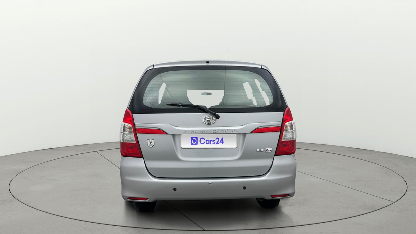 2015 Toyota Innova 2.5 GX 7 STR, Diesel, Manual, 1,10,102 km, Back/Rear