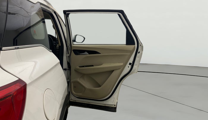 2021 MG HECTOR SHARP 1.5 DCT PETROL, Petrol, Automatic, 36,689 km, RHS Rear Door