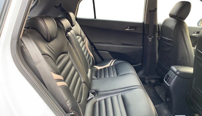 2018 Hyundai Creta SX PLUS 1.6 PETROL, Petrol, Manual, 51,943 km, Right Side Rear Door Cabin