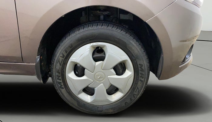 2019 Tata Tiago XT PETROL, Petrol, Manual, 25,004 km, Right Front Wheel