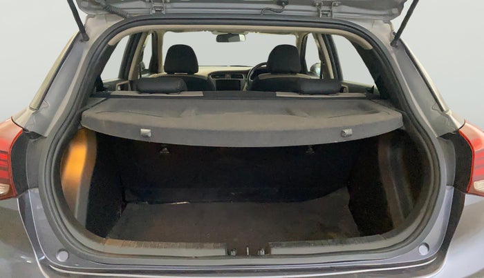 2018 Hyundai Elite i20 ASTA 1.2 (O), Petrol, Manual, 16,245 km, Boot Open Zoomed View