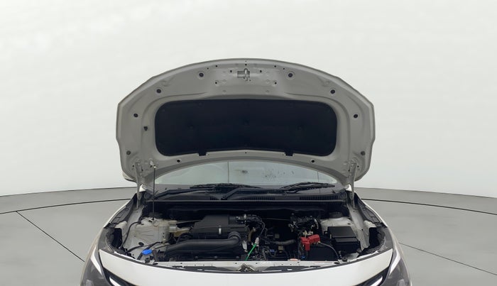 2024 Maruti Baleno ZETA PETROL 1.2, Petrol, Manual, 25,809 km, Open Bonet