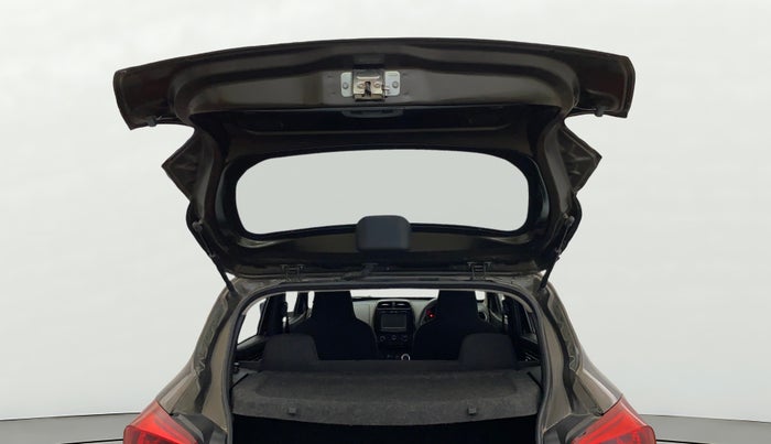 2018 Renault Kwid RXT 1.0 AMT (O), Petrol, Automatic, 62,125 km, Boot Door Open