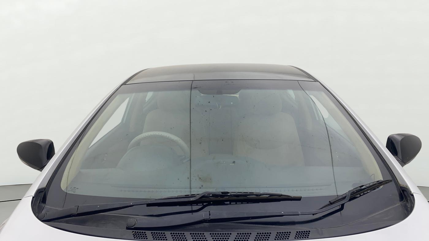 2013 Hyundai New Elantra 1.8 S VTVT, Petrol, Manual, 1,17,470 km, Front Windshield