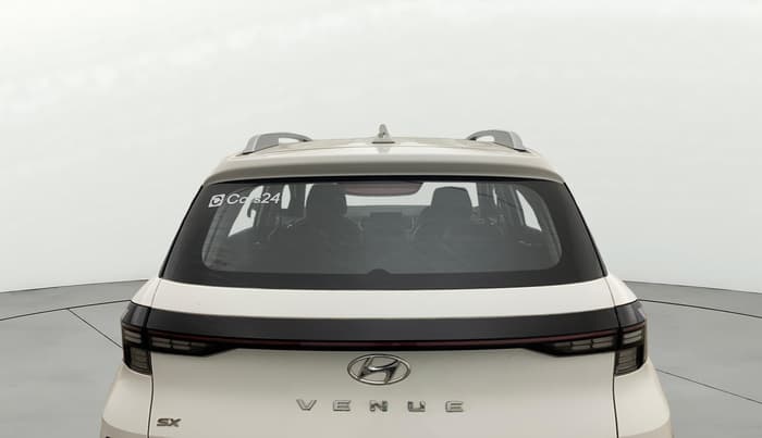 2024 Hyundai VENUE SX 1.2 PETROL, Petrol, Manual, 40,251 km, Rear Windshield