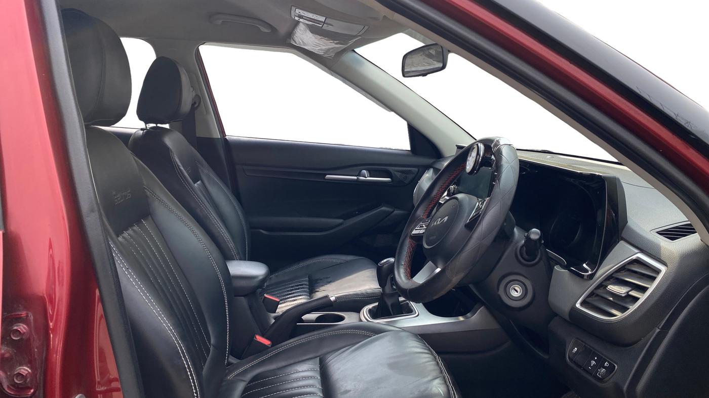 2022 KIA SELTOS HTK 1.5 PETROL, Petrol, Manual, 53,028 km, Right Side Front Door Cabin