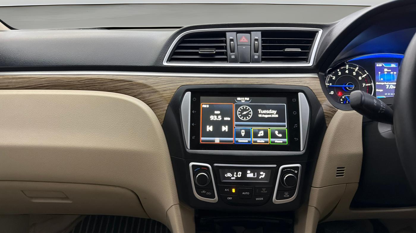 2024 Maruti Ciaz ALPHA  AT 1.5 SHVS PETROL, Petrol, Automatic, 42,080 km, Air Conditioner