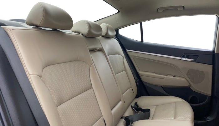 2021 Hyundai New Elantra 2.0 SX(O) AT PETROL, Petrol, Automatic, 52,041 km, Right Side Rear Door Cabin