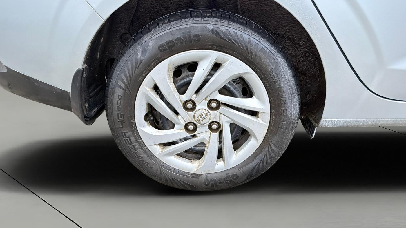 2021 Hyundai AURA S 1.2 CNG, CNG, Manual, 24,253 km, Right Rear Wheel