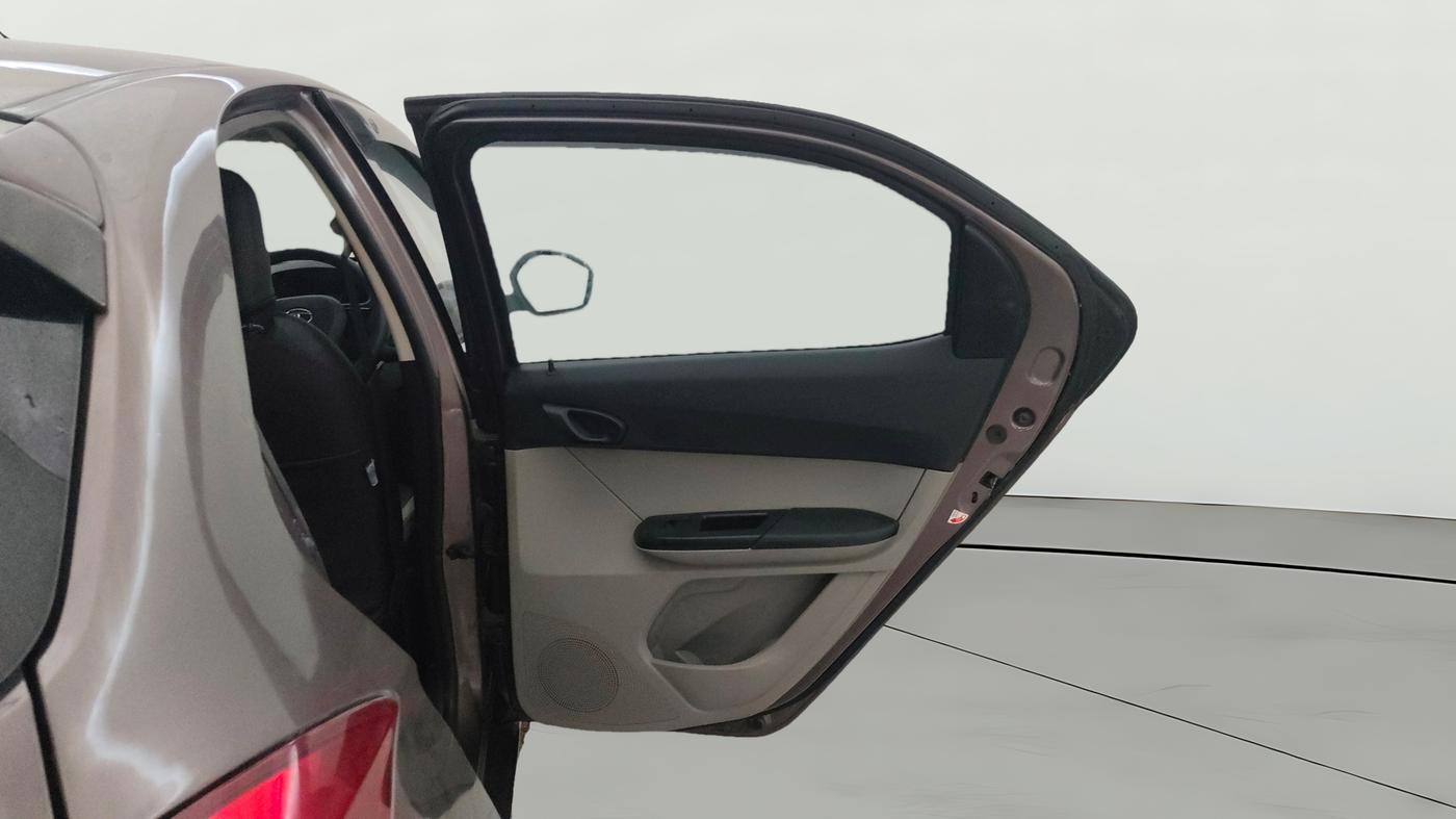 2019 Tata Tiago XZ PETROL, Petrol, Manual, 26,370 km, RHS Rear Door