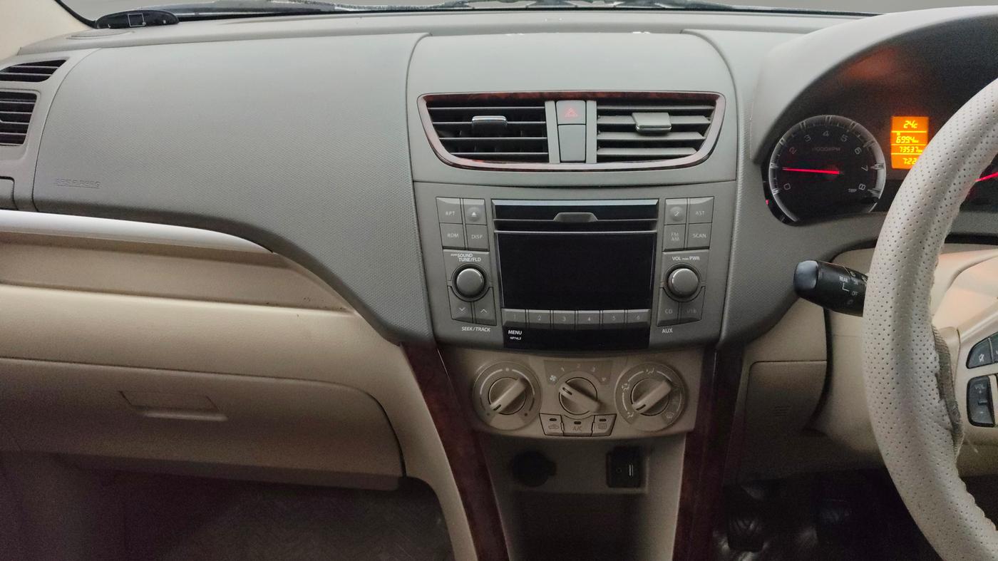 2013 Maruti Ertiga ZXI, Petrol, Manual, 73,530 km, Air Conditioner