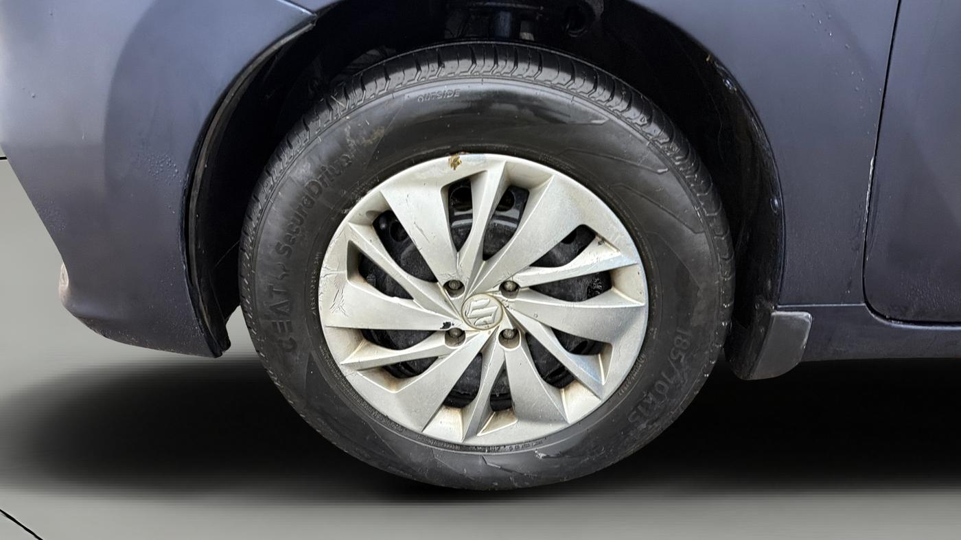 2022 Maruti Baleno DELTA PETROL 1.2, Petrol, Manual, 74,092 km, Left Front Wheel