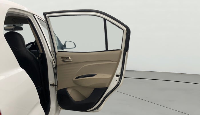 2019 Hyundai NEW SANTRO SPORTZ CNG, CNG, Manual, 1,38,197 km, RHS Rear Door