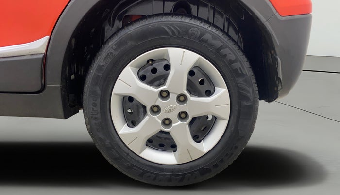 2019 Mahindra XUV300 W6 1.5 DIESEL, Diesel, Manual, 42,697 km, Left Rear Wheel