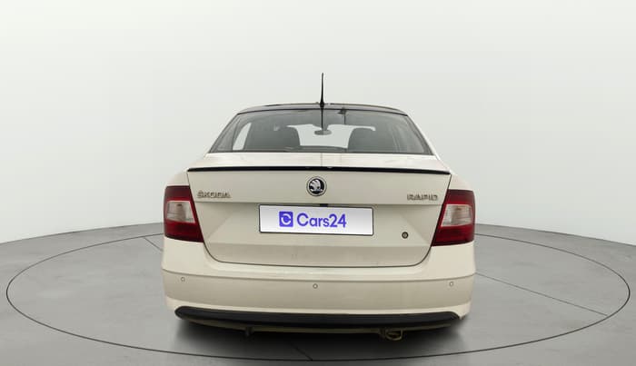 2018 Skoda Rapid 1.6 MPI STYLE PLUS MT, Petrol, Manual, 73,107 km, Back/Rear
