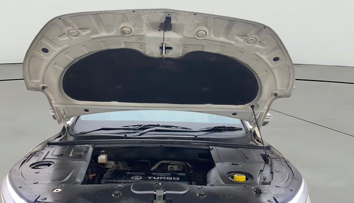 2022 MG HECTOR SHARP 1.5 PETROL CVT, Petrol, Automatic, 28,949 km, Open Bonet