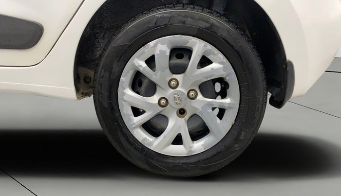 2017 Hyundai Grand i10 MAGNA AT 1.2 KAPPA VTVT, Petrol, Automatic, 98,325 km, Left Rear Wheel