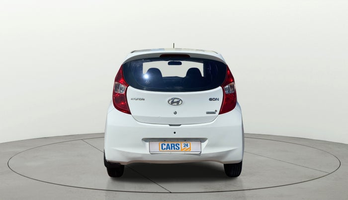 2013 Hyundai Eon MAGNA +, Petrol, Manual, 1,36,525 km, Back/Rear