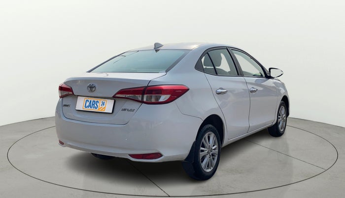 2020 Toyota YARIS VX CVT, Petrol, Automatic, 77,809 km, Right Back Diagonal