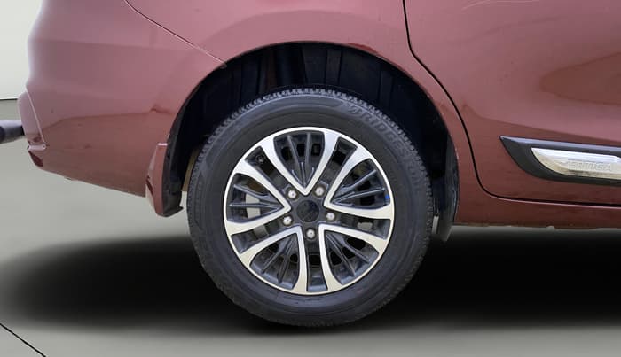 2022 Maruti Ertiga ZXI+ AT SHVS, Petrol, Automatic, 30,642 km, Right Rear Wheel