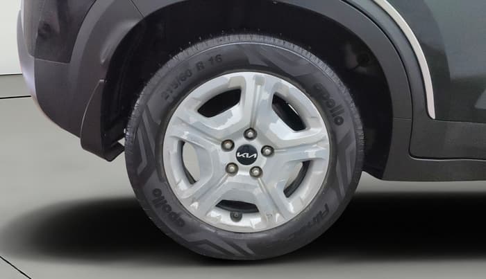 2021 KIA SONET HTK PLUS 1.0 IMT, Petrol, Manual, 53,095 km, Right Rear Wheel