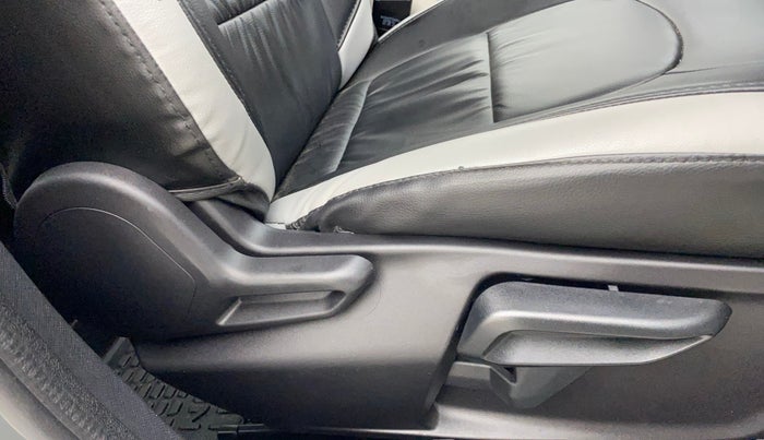 2022 Tata NEXON XZA PLUS (HS) PETROL, Petrol, Automatic, 21,010 km, Driver Side Adjustment Panel