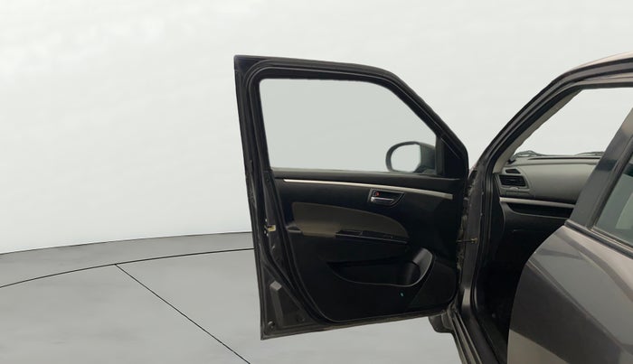 2016 Maruti Swift VXI, Petrol, Manual, 18,965 km, LHS Front Door